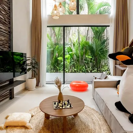 Sunny Cuddles Villa Canggu  Room photo