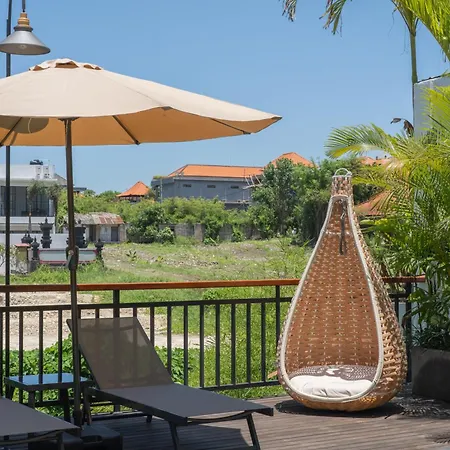 Sunny Cuddles Villa Canggu  Bagian luar foto