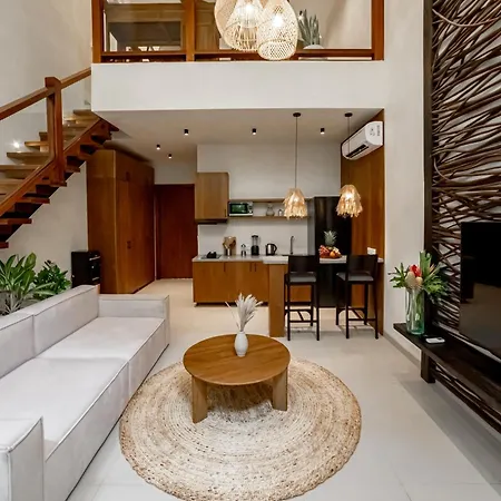Sunny Cuddles Villa Canggu  Ruang foto