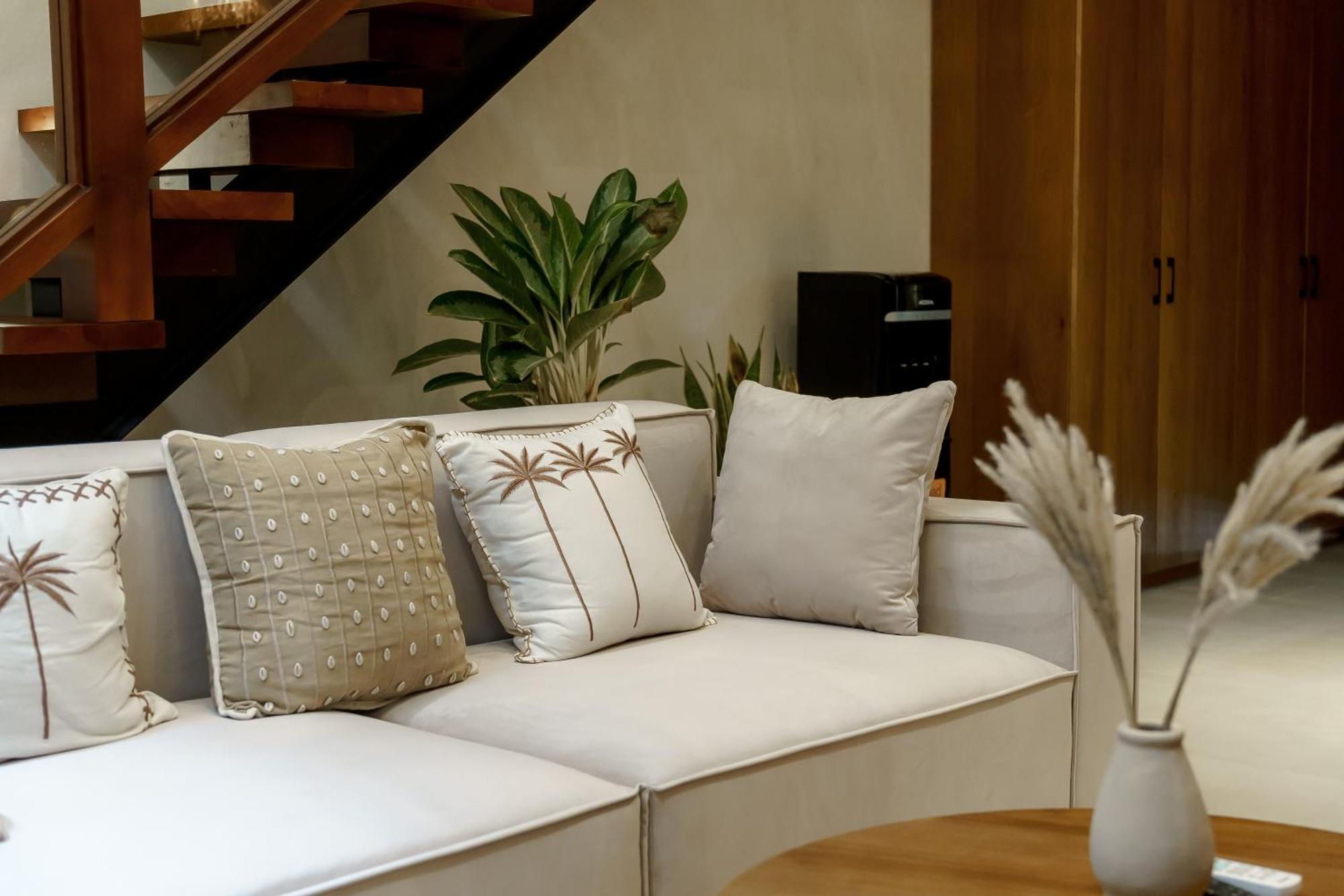 Sunny Cuddles Villa *